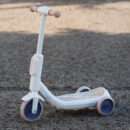 Electric scooter with lights for children, 3 wheels, stable, Aquamist, 30W, 6V 4.5Ah, white