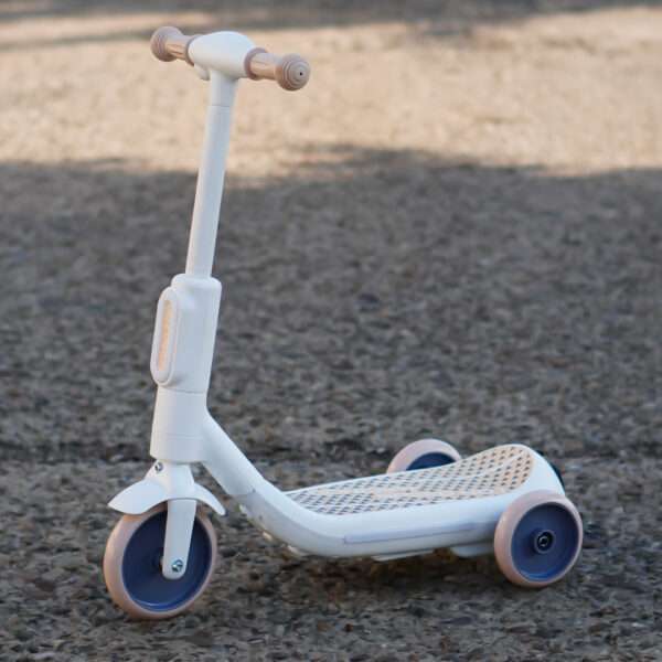 Electric scooter with lights for children, 3 wheels, stable, Aquamist, 30W, 6V 4.5Ah, white - Image 4